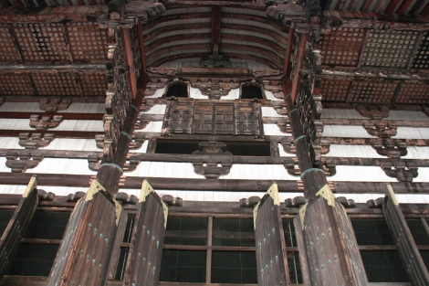 11. L'entrée du temple Todai-ji.