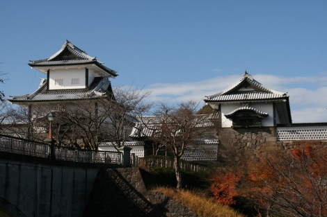 8. Le Chateau de Kanazawa (Hishi Yagura.)